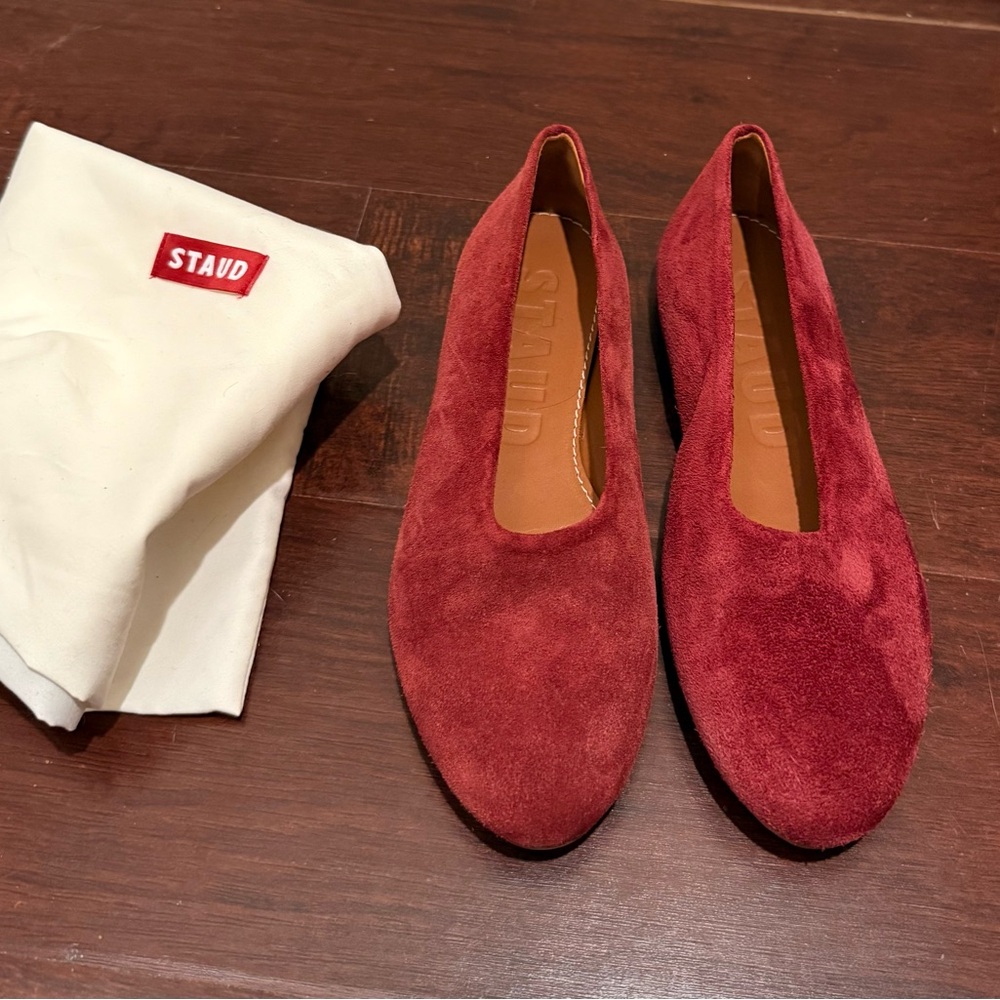 NWT STAUD Alba Suede Ballet in Pinot Wine Size 7